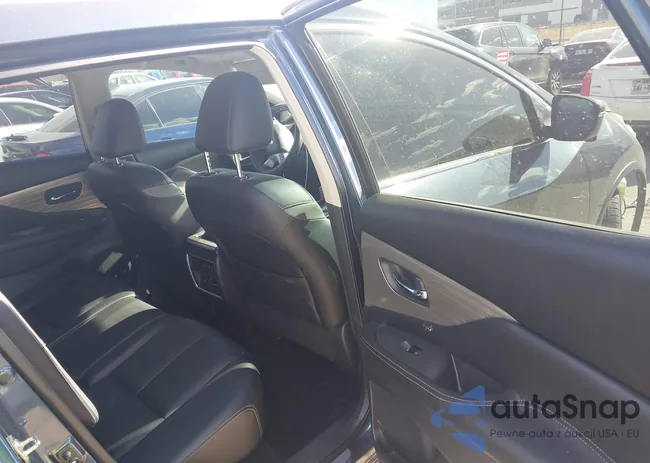 5N1AZ2MGXHN124106: 44099701