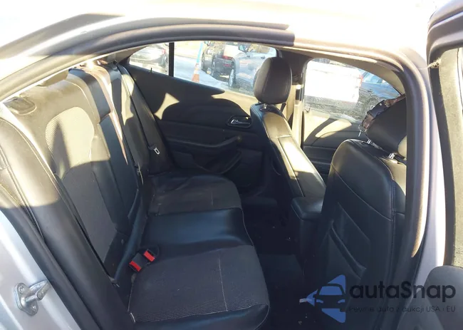 1G11E5SL8EU125105: 44099730