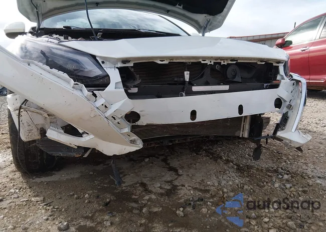 1N4BL4DW4PN331981: 44099817