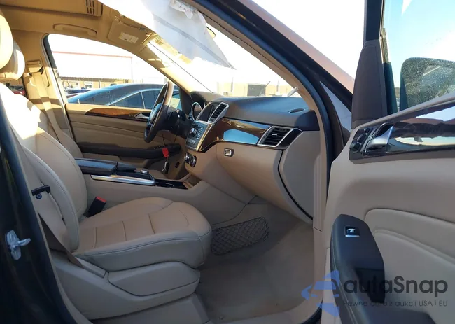 4JGDA5HBXDA185087: 44099941