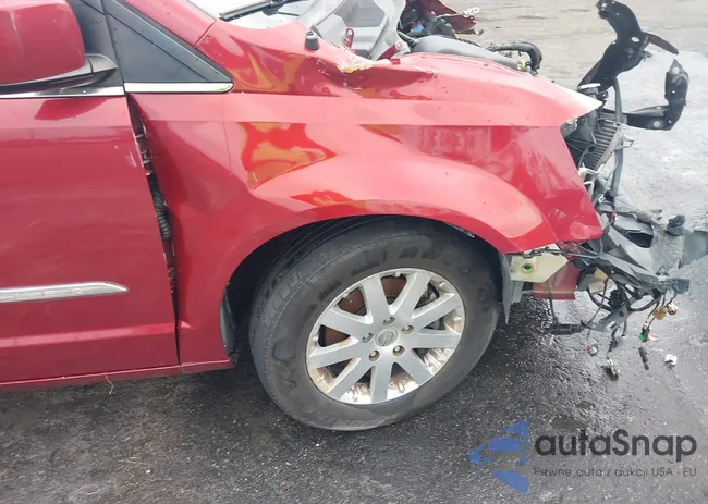 2C4RC1BG2GR213952: 44099951