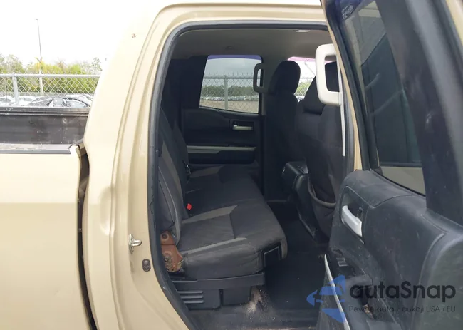 5TFUW5F12HX659097: 44099952