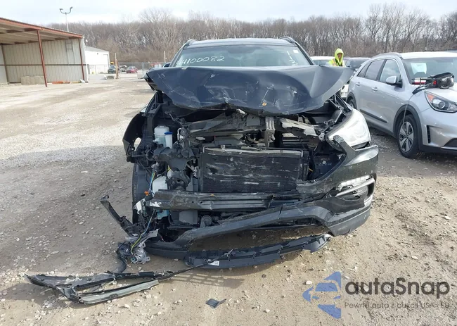 5NMZUDLB3HH011358: 44100082