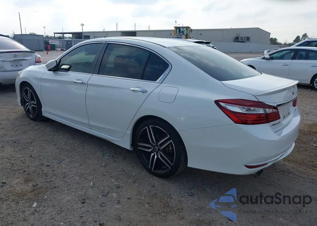 1HGCR2F18HA261379: 44099146