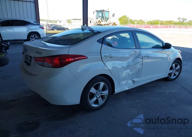 5NPDH4AE9DH408176: 44099148