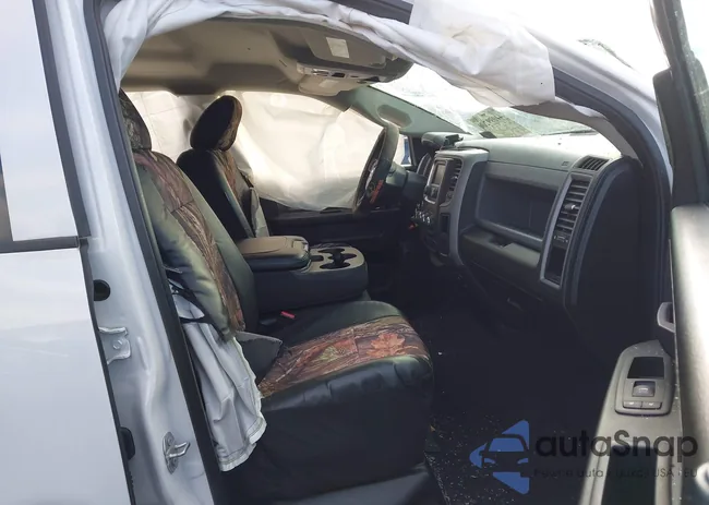 1C6RR7FG5KS547886: 44099200