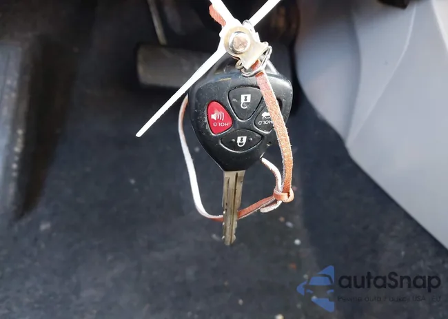 JTDBU4EE9AJ062663: 44099339