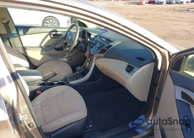 5NPDH4AE1FH633193: 44099388