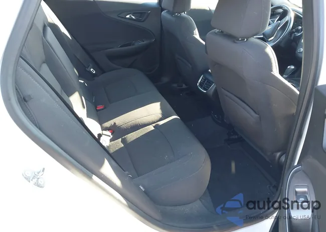 1G1ZE5ST9HF238962: 44099403