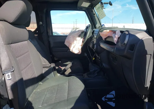 1C4AJWAG7CL229116: 44099512