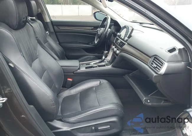 1HGCV1F96JA193987: 44099528