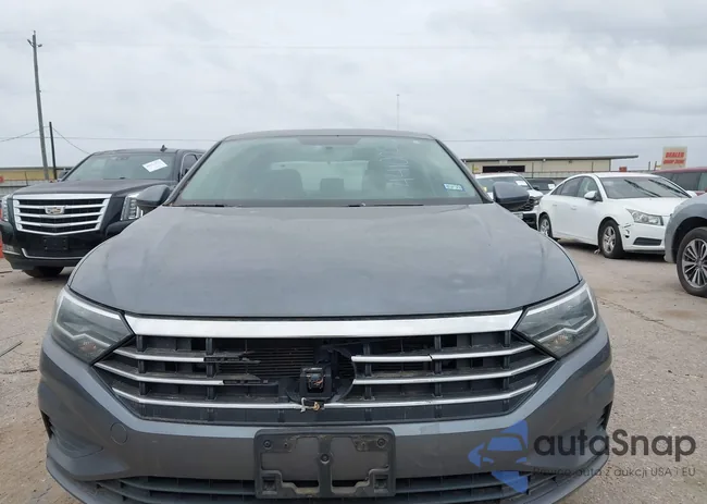 3VWC57BU9MM006094: 44100563