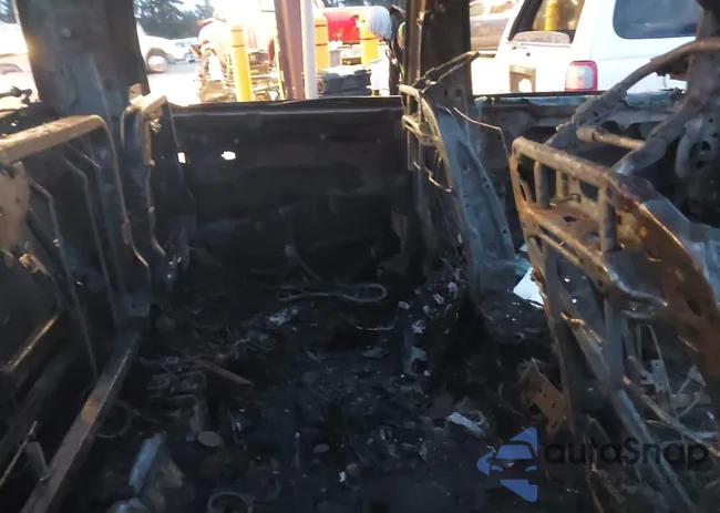 1C6SRFJT4KN786781: 44100607