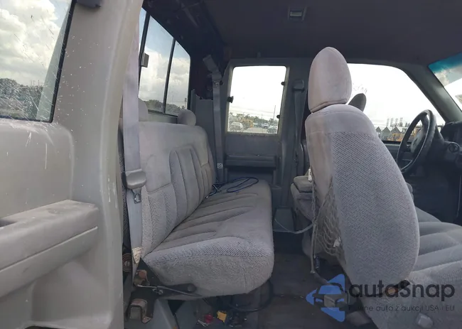 2GCEK19R6W1186017: 44100624