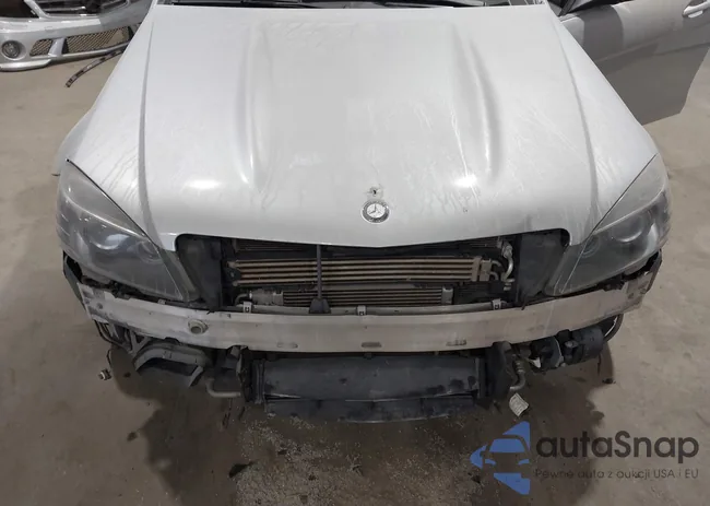 WDDGF77X49F216040: 44100632