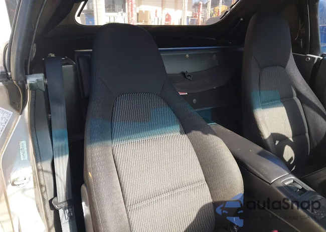 JM1NB3537Y0144242: 44100658