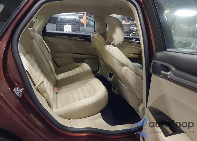 3FA6P0H76FR111870: 44100672