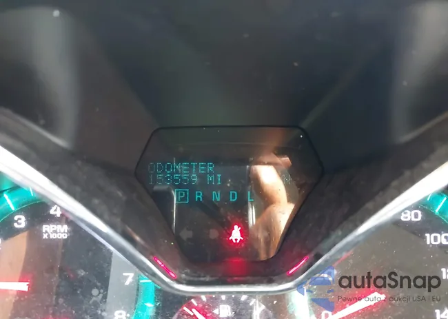 1GNKRFKDXEJ346549: 44100687