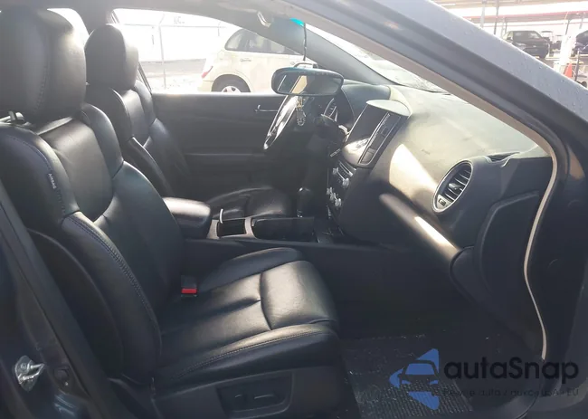 1N4AA5AP5DC803777: 44100720