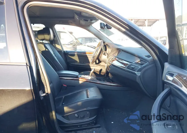 5UXZV4C5XCL752703: 44100844