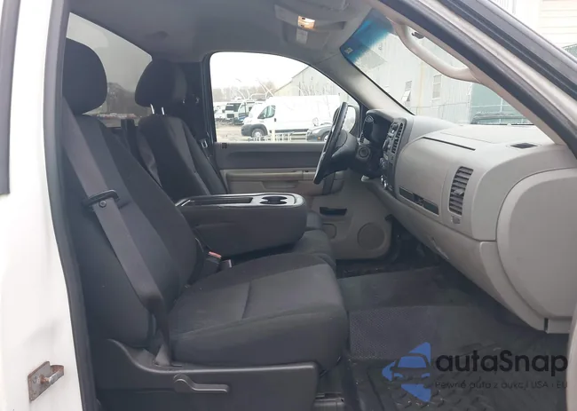 1GCPCPEX8AZ170835: 44100856