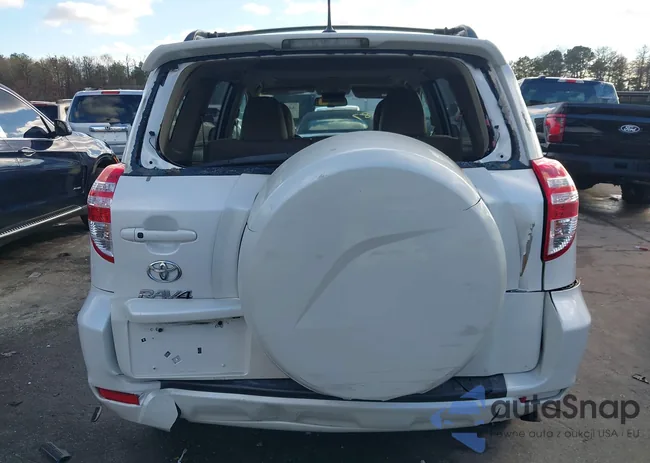 2T3YF4DV9CW146153: 44100887