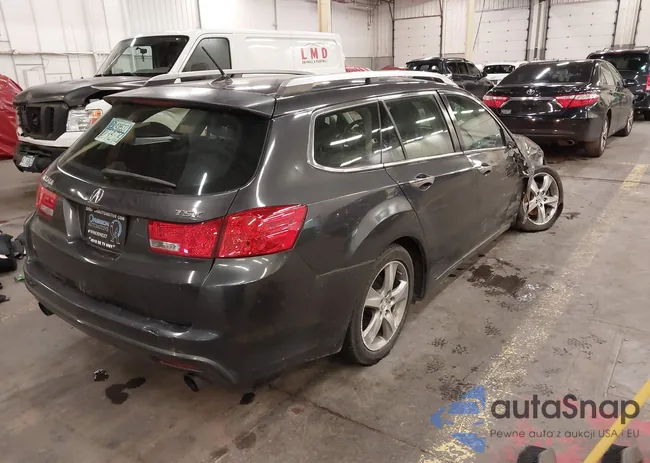 JH4CW2H64CC000696: 44101006