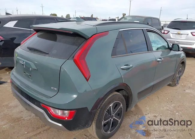 KNDCT3LE5R5135763: 44101042