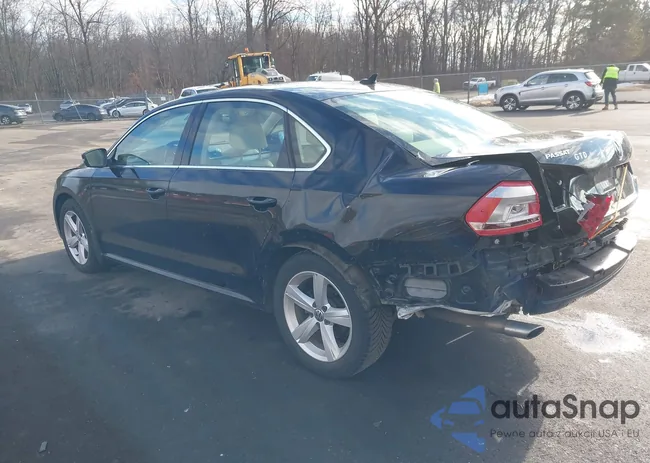 1VWBV7A36FC046352: 44101070