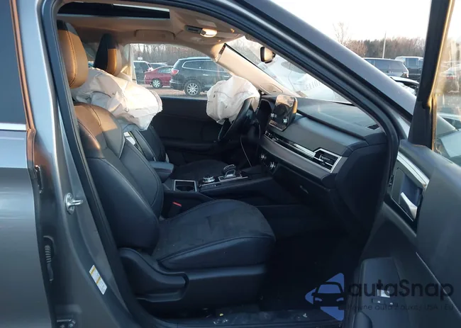 JA4J4UA84PZ032860: 44101134