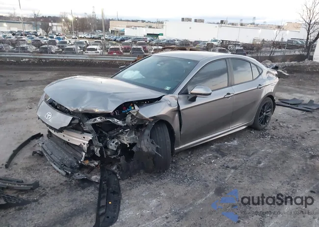 4T1DAACK4SU587697: 44100145