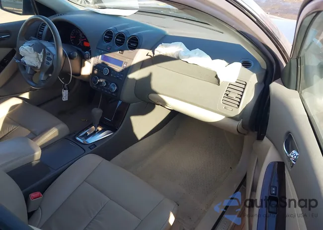 1N4AL2AP8CC128630: 44100176