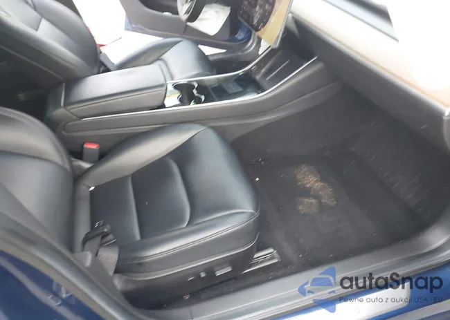 5YJ3E1EA7KF529858: 44100181