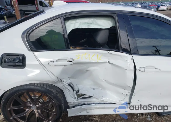 WBA8B3C59GK383230: 44100208