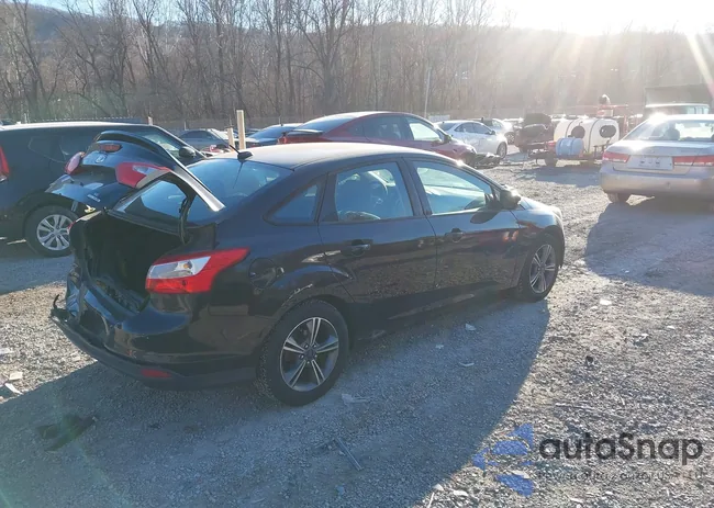 1FADP3F21EL371123: 44100283