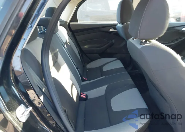 1FADP3F21EL371123: 44100283