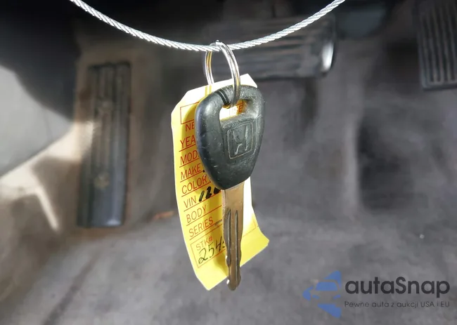 1HGCG5655WA126657: 44100321