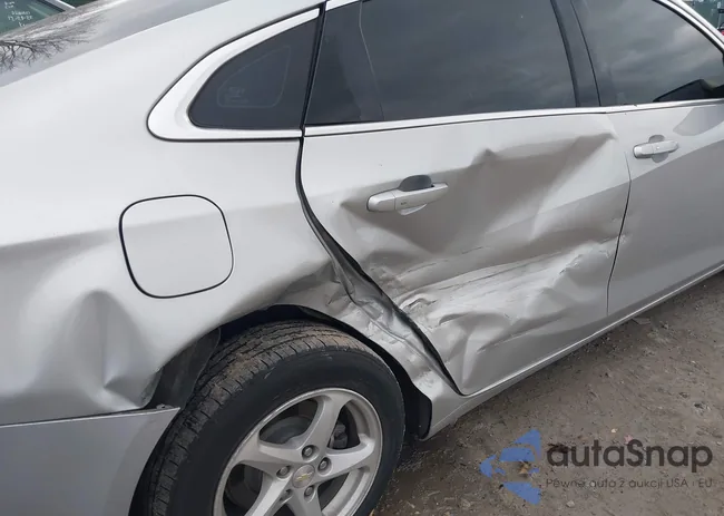 1G1ZB5ST7HF183422: 44100322