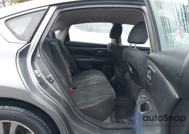 1N4AL3AP3FN918626: 44100329