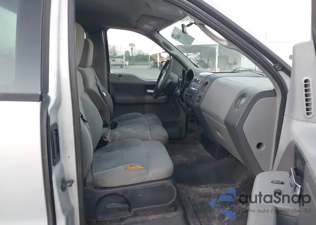 1FTRF12208KB43671: 44100347