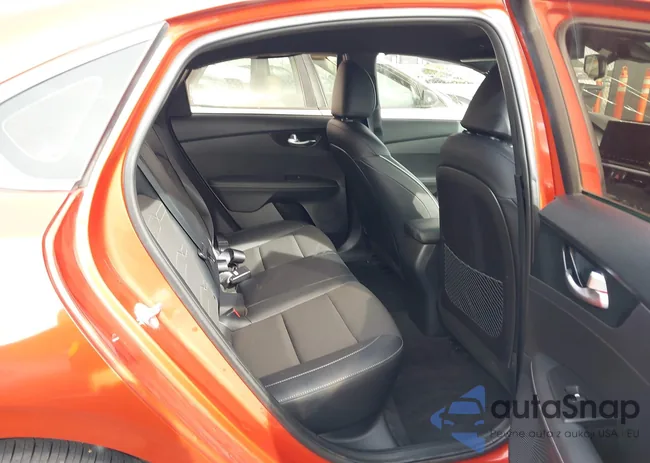 3KPF54AD2NE486328: 44100410