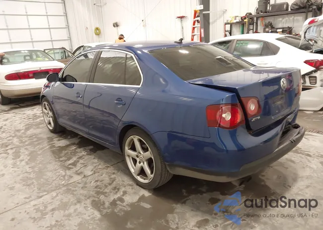 3VWRM71K58M148087: 44100460