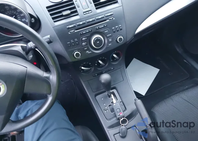 JM1BL1TG6D1768371: 44100484