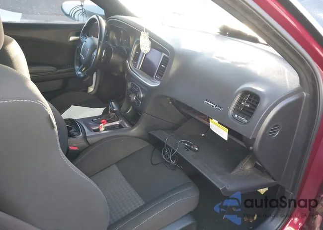 2C3CDXHGXLH192897: 44101572