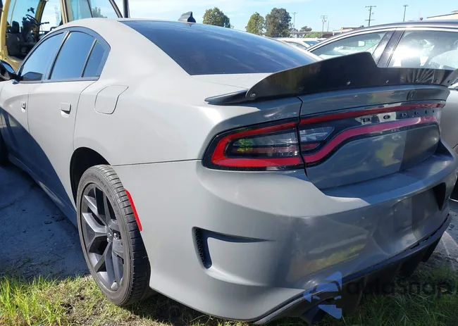 2C3CDXHGXLH192897: 44101572