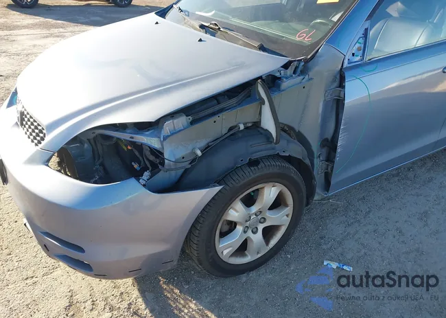 2T1KR32E54C309709: 44101576