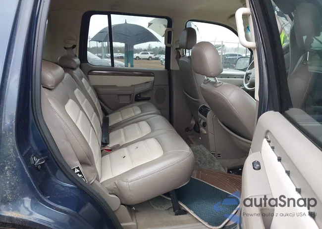 1FMZU74E62ZC46541: 44101605