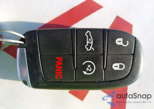 2C3CDZC90JH121368: 44101608