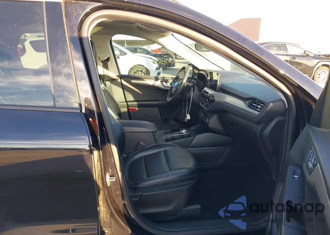 1FMCU0H68MUA23059: 44101627