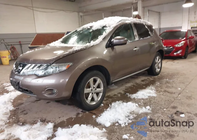 JN8AZ1MW0AW123833: 44101629